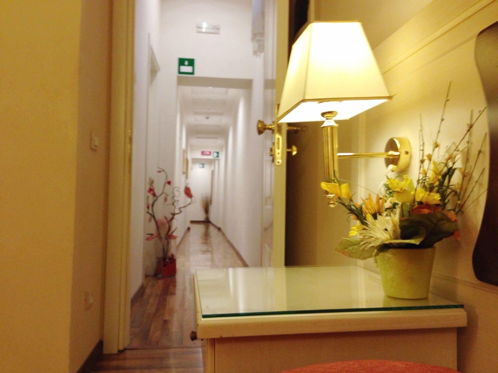 Residenza Domiziano Panzió Róma Kültér fotó